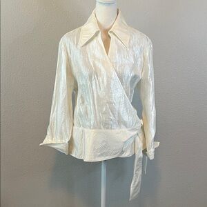 Coldwater Creek Textured Shine Wrap Peplum Blouse Cream Size Medium NWT